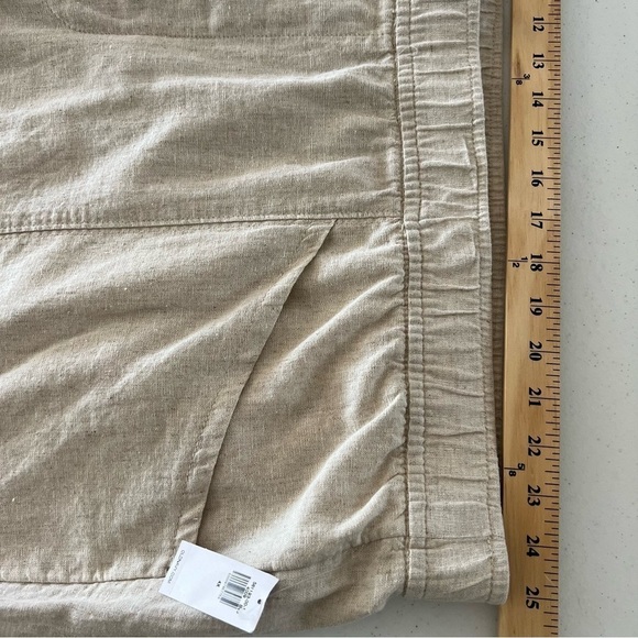 Old Navy Women’s 4XL High Rise Cropped Linen-Blend Tapered Pants Beige - Picture 5 of 15